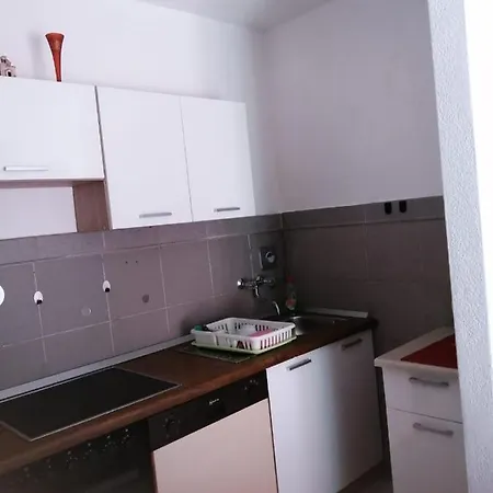 Mate Apartment Split